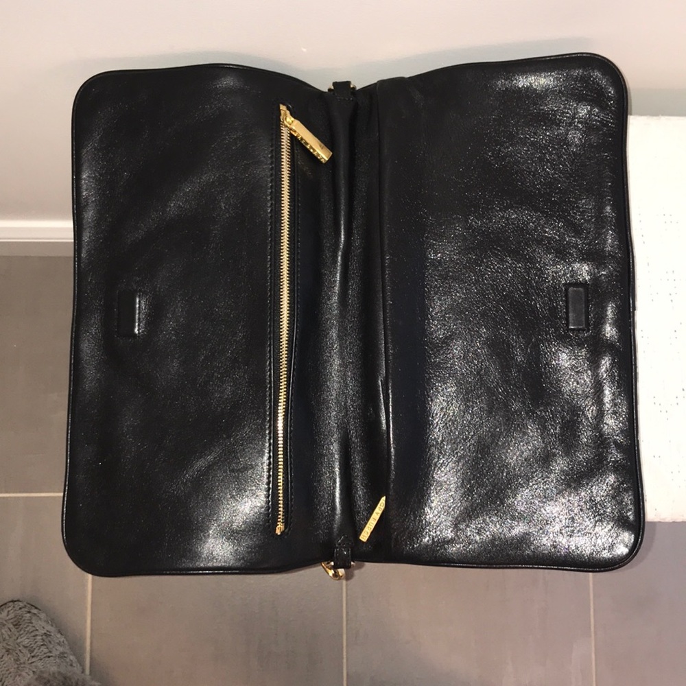 Tory Burch Reva Clutch - Picture 5 of 7